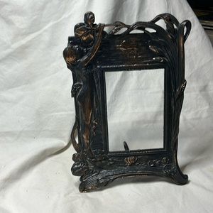 Art Nouvaeu lady vintage picture frame
